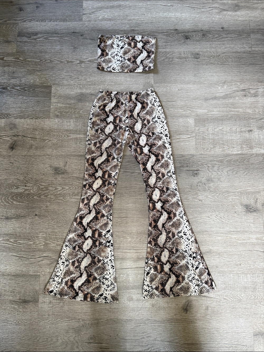 Snake Print Tube Top + Flared Pants Set - Neutral Snake Pattern